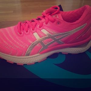 I purchased two pairs of the same running shoes